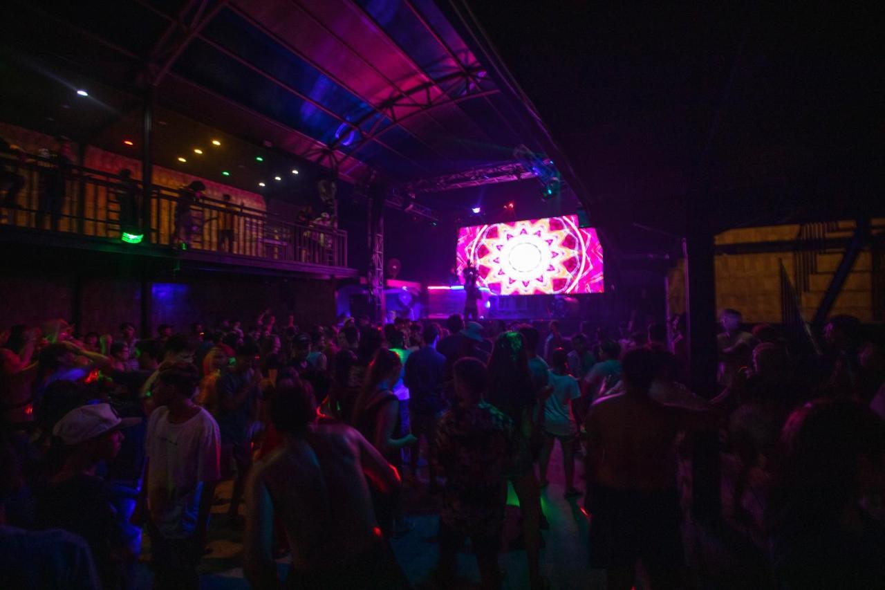 Gili Sands Hotel & Bar Gili Trawangan Exterior foto